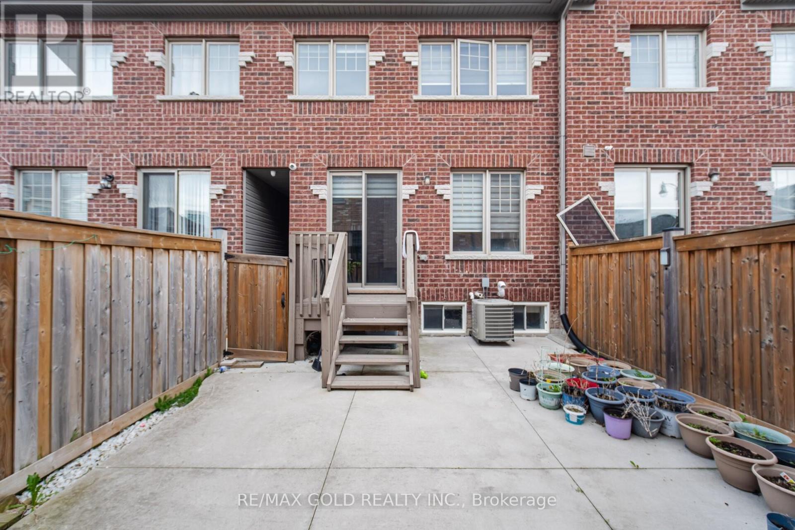 41 DAVENFIELD CIRCLE - 25