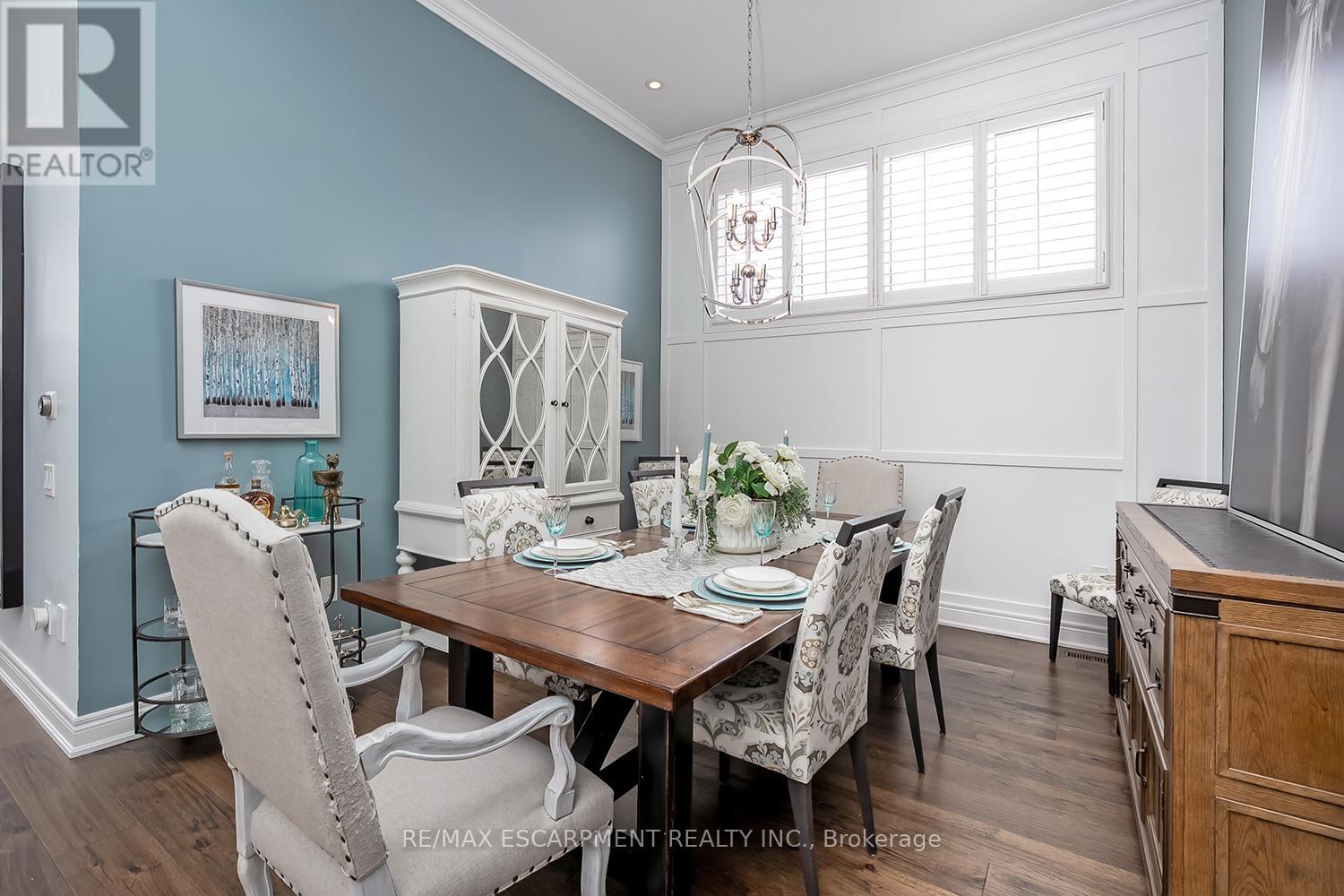 4252 SARAZEN DRIVE - 11
