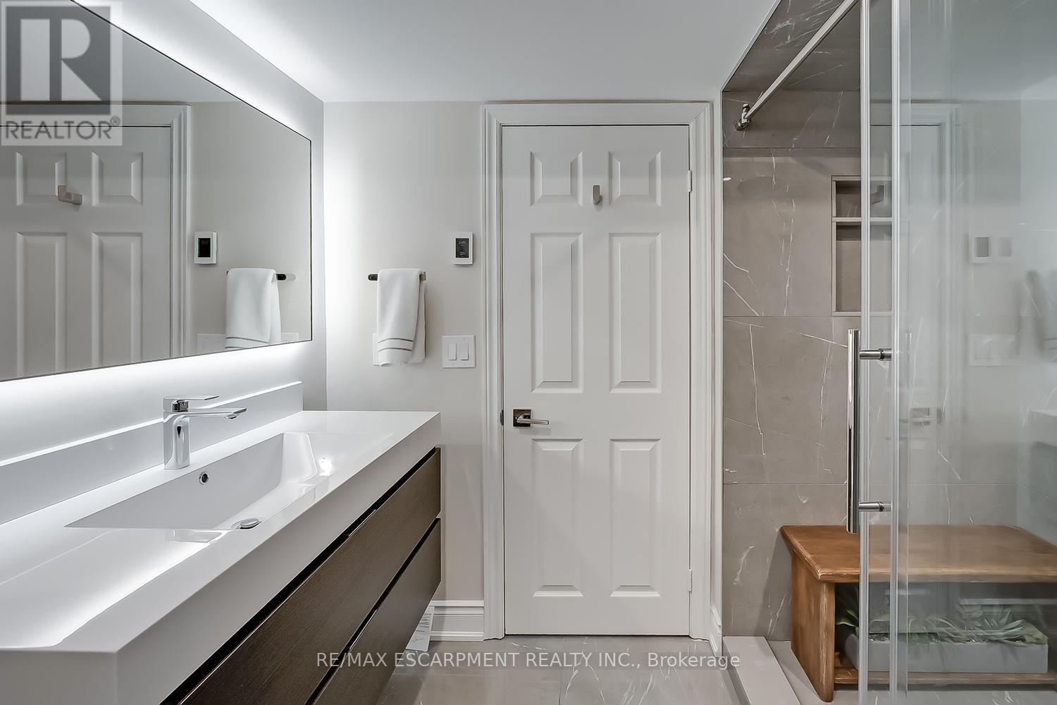 4252 SARAZEN DRIVE - 39