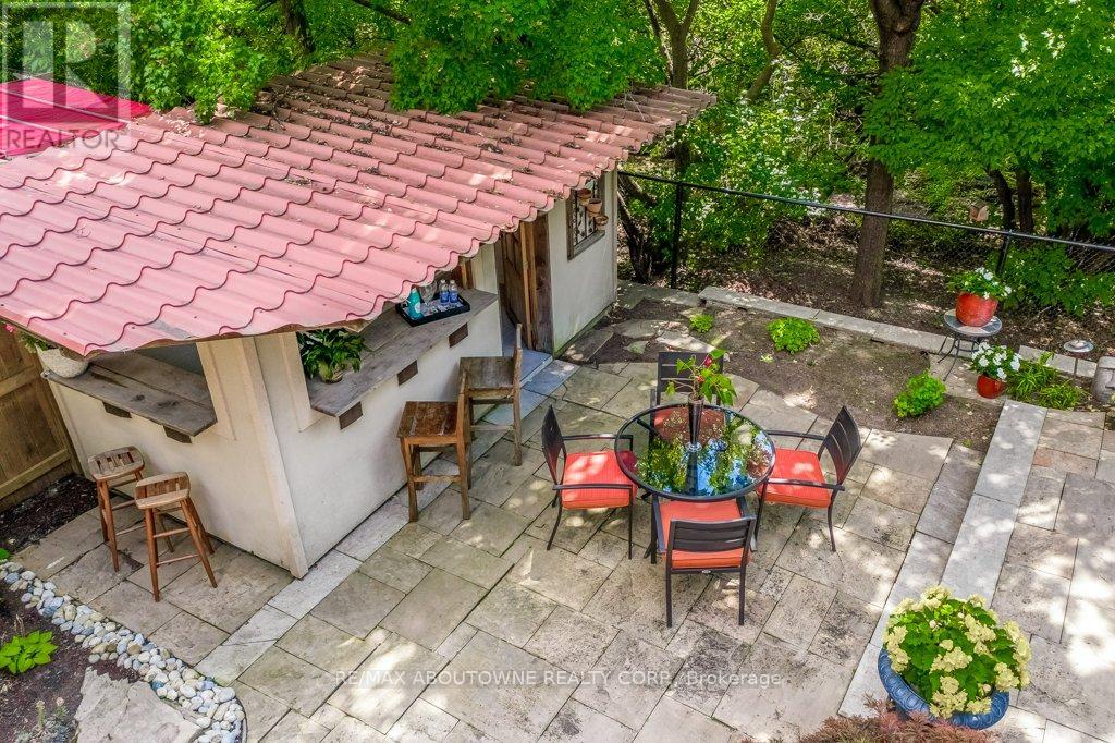 2080 MCKERLIE CRESCENT - 45