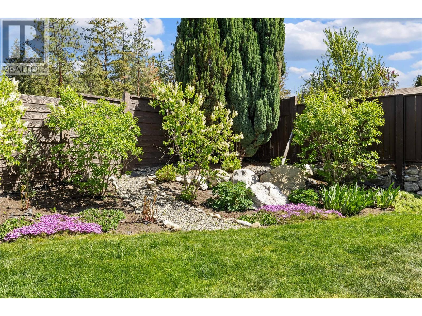 916 Paret Crescent - 10