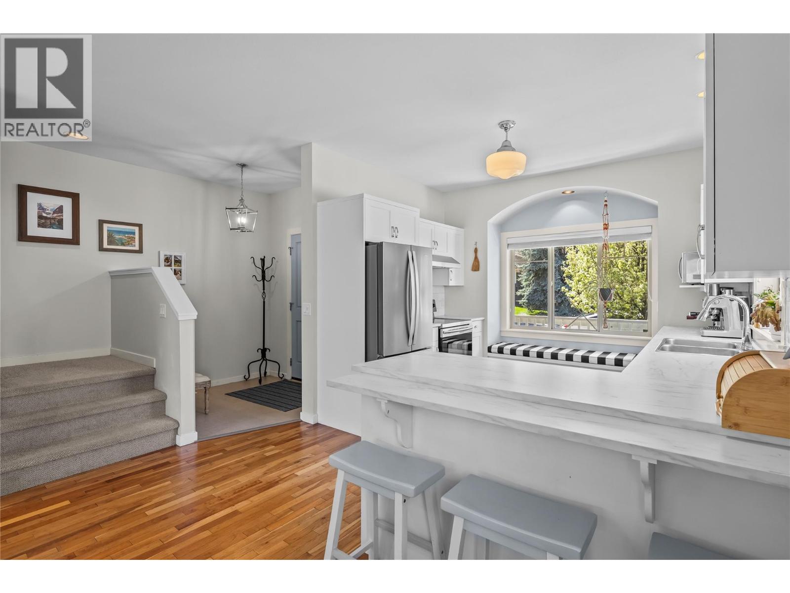 916 Paret Crescent - 27
