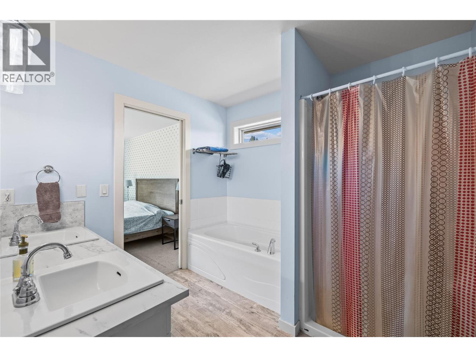 916 Paret Crescent - 45