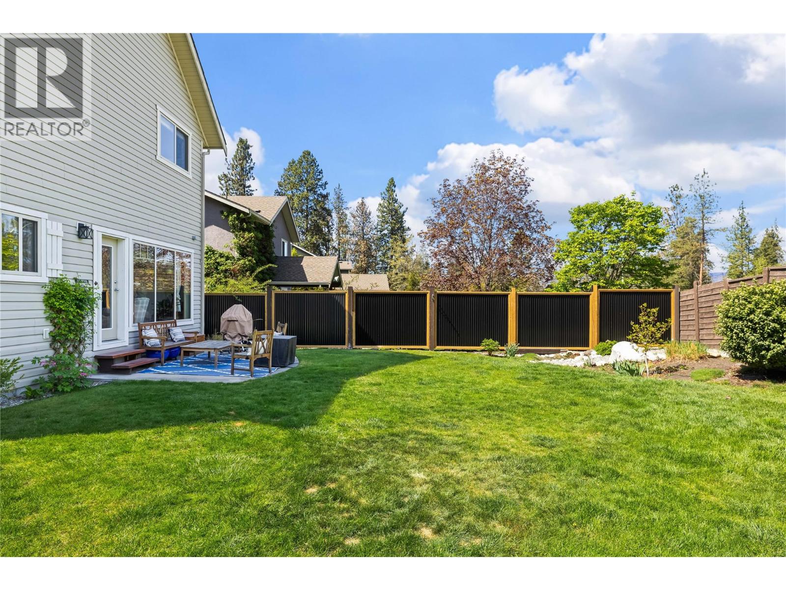 916 Paret Crescent - 12