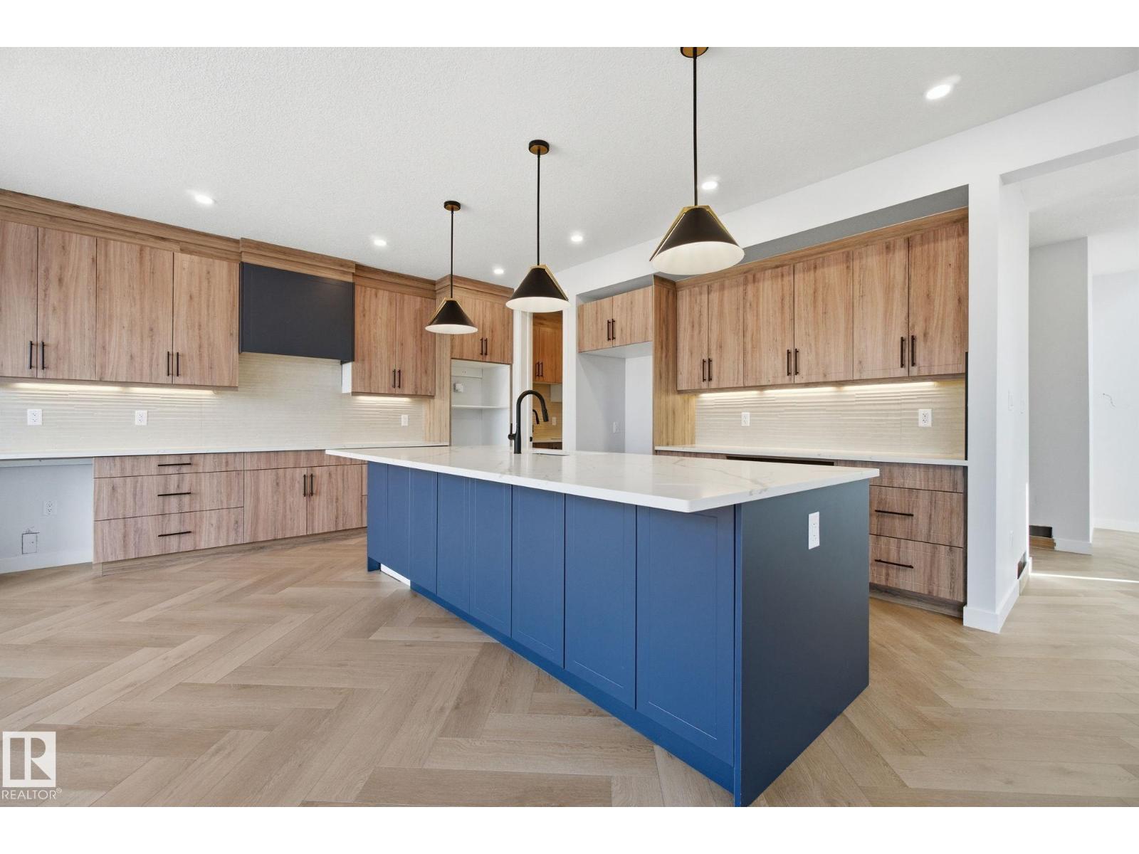 17108 2 ST NW - 16