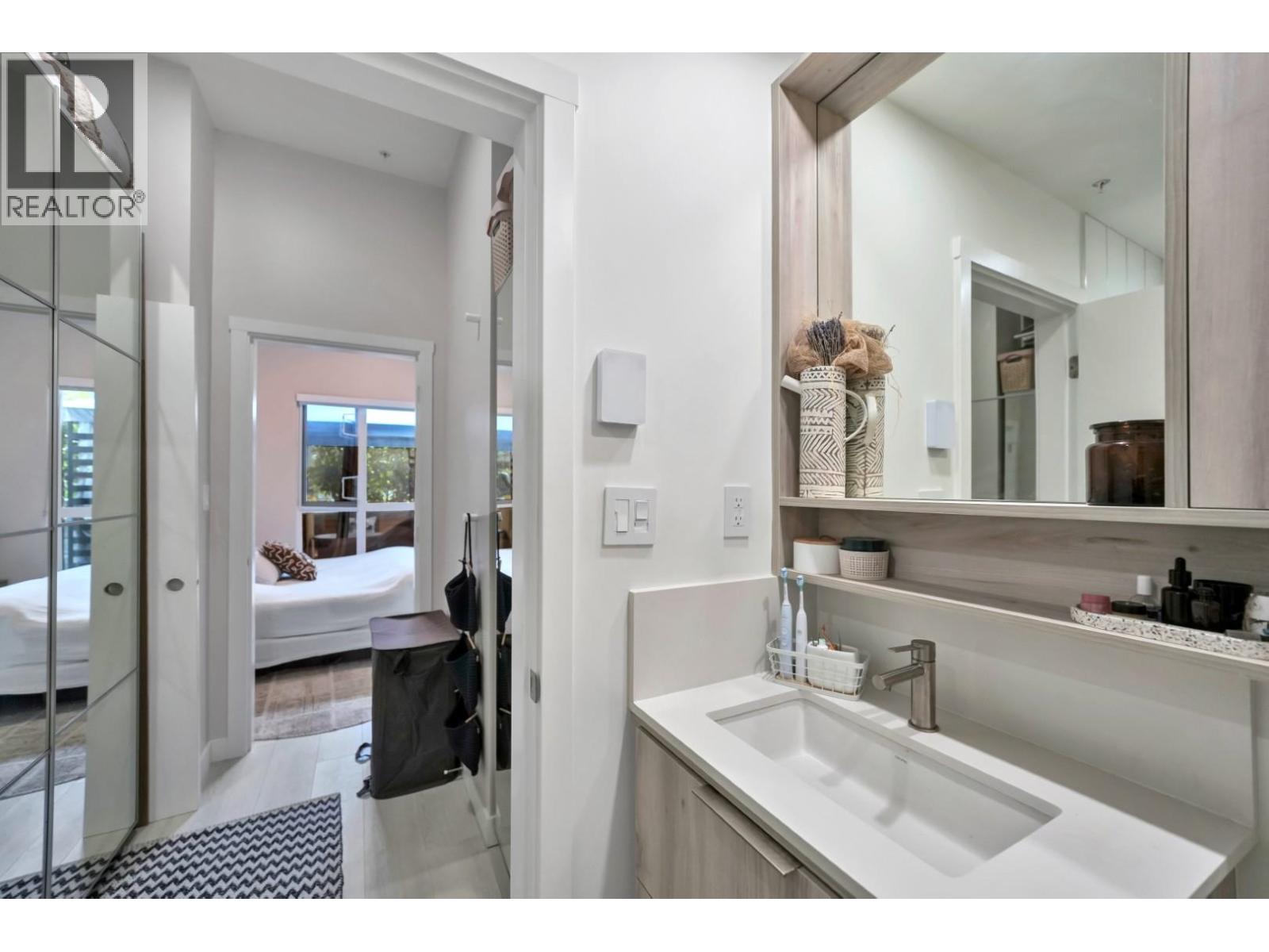 101 3596 MALSUM DRIVE, North Vancouver