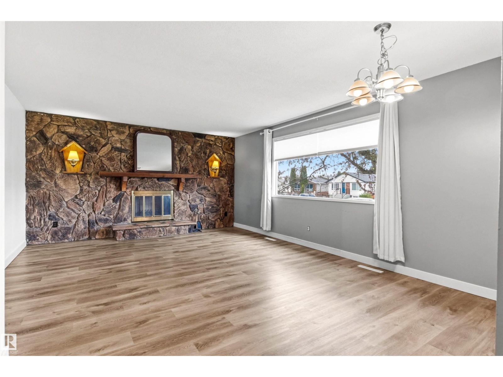 9025 152 ST NW - photo 5
