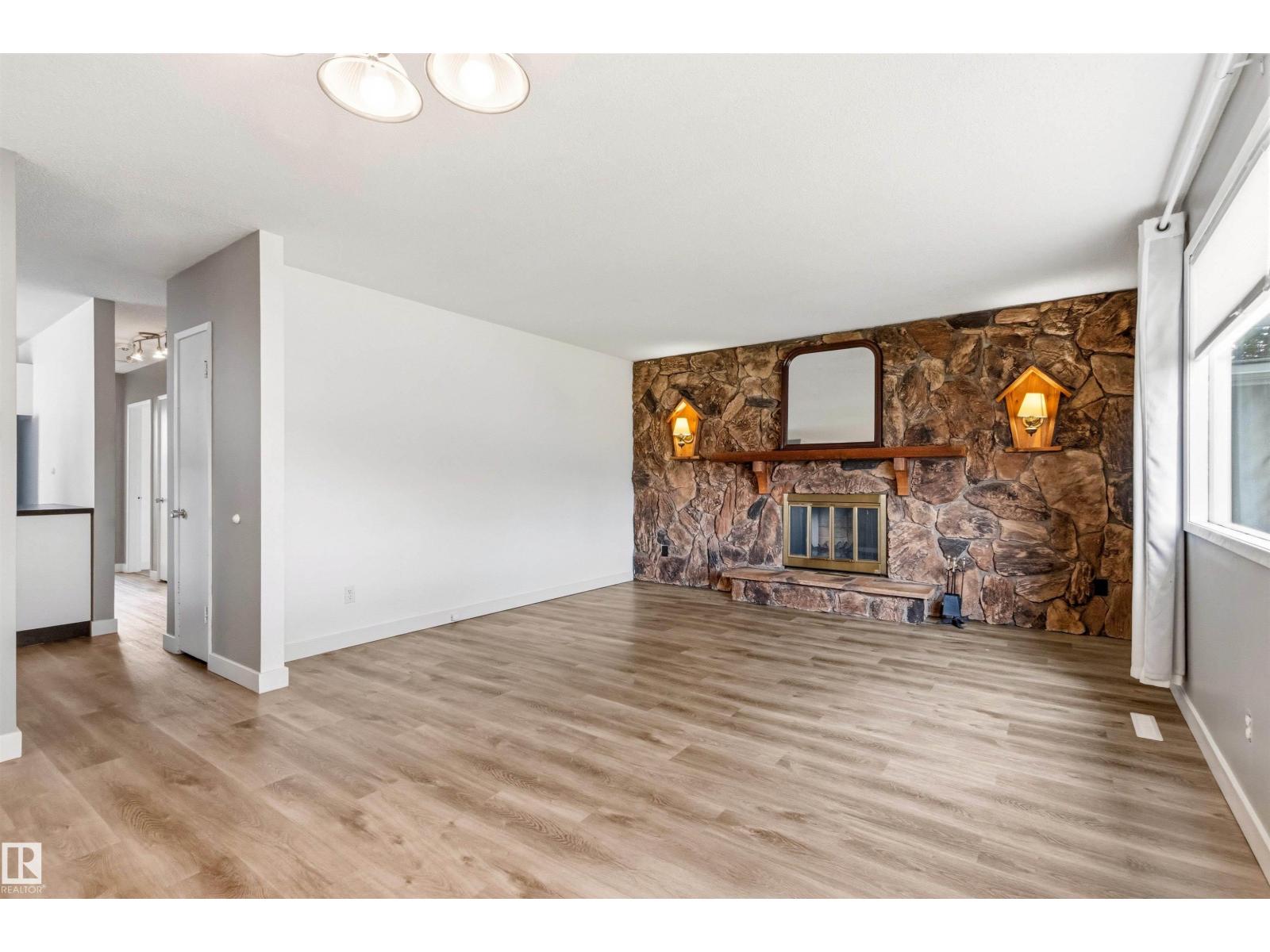 9025 152 ST NW — photo 10