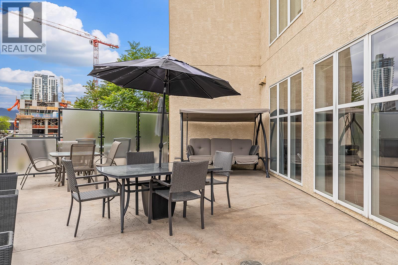 109 1327 St Paul Street, Kelowna