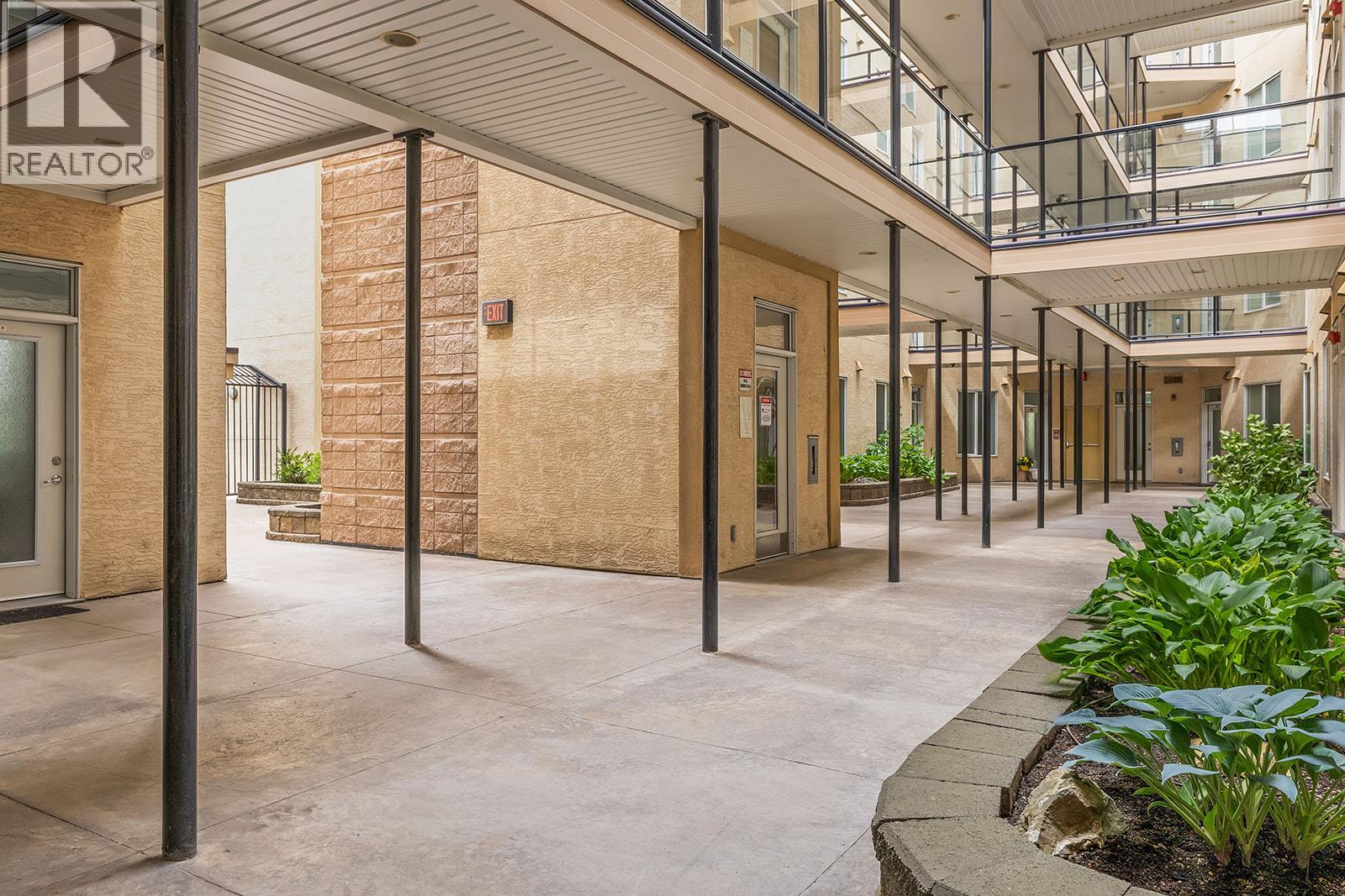 109 1327 St Paul Street, Kelowna