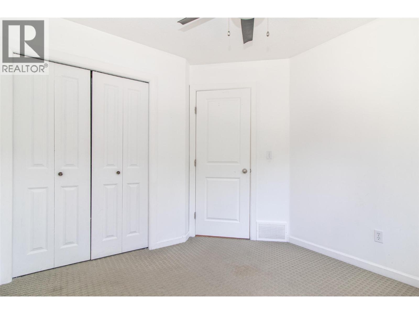 477 Clifton Road - 21