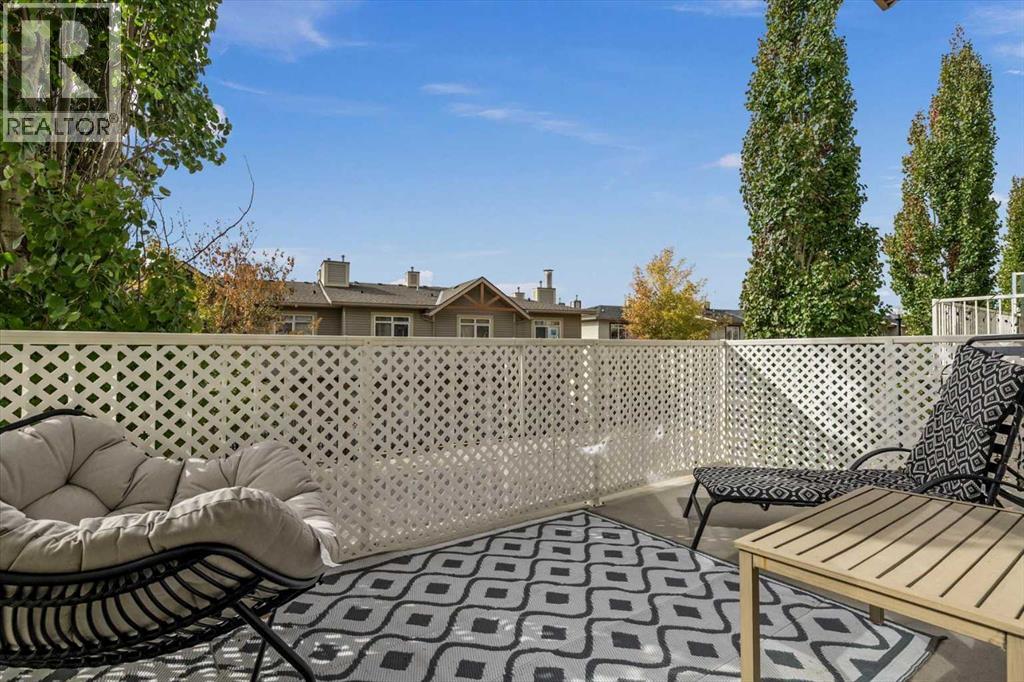 #1 164 Rockyledge View NW - 14
