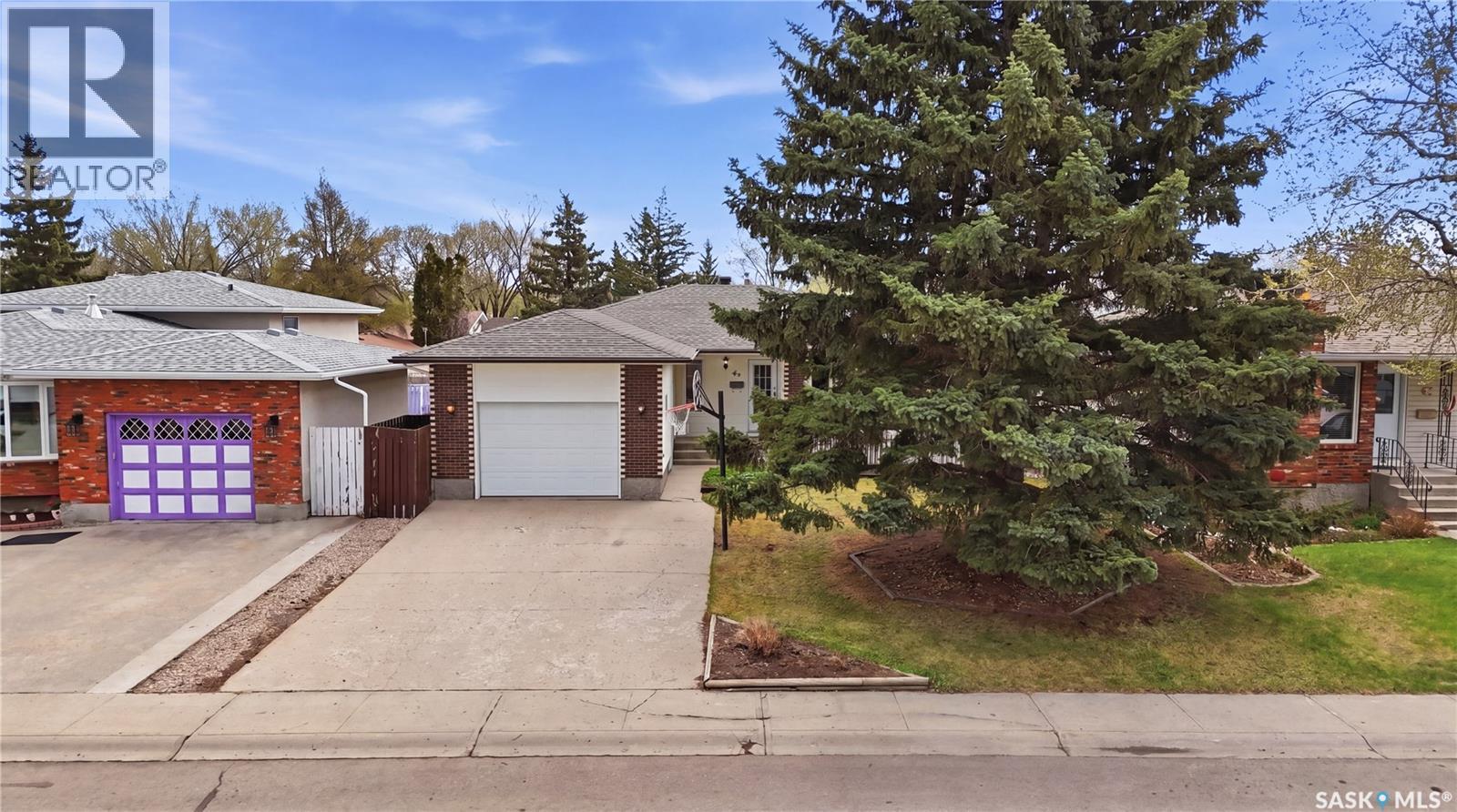 43 Springstein AVENUE - 48