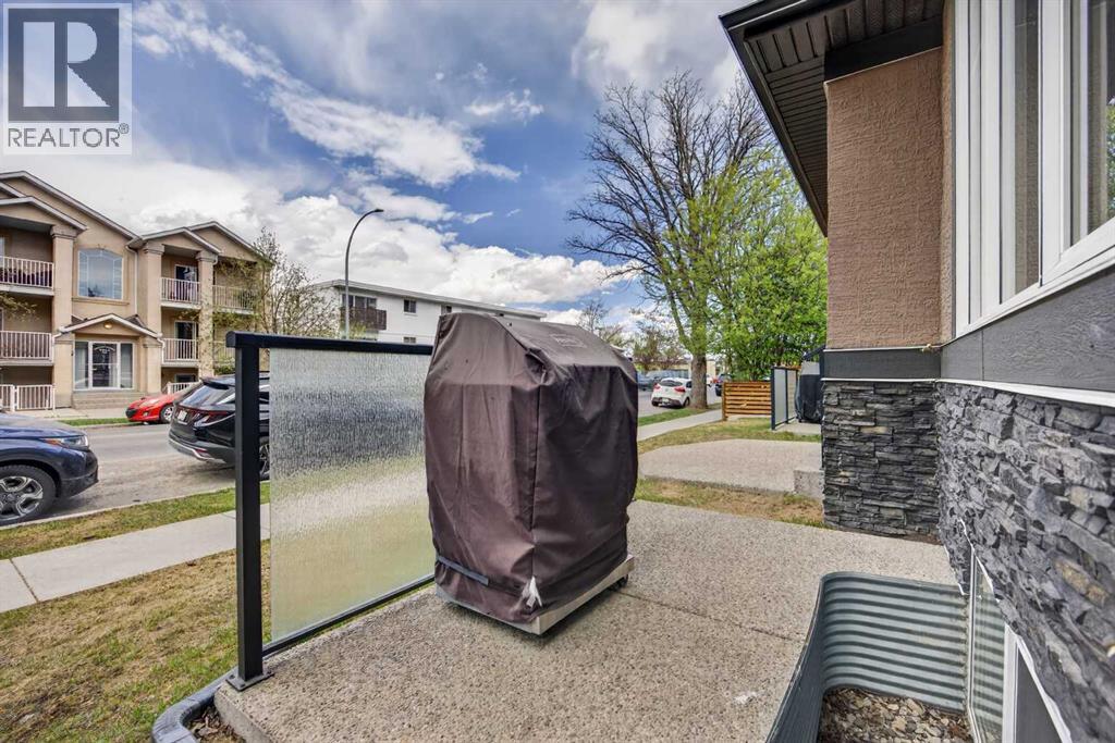 #1 129 12 Avenue NW - 3