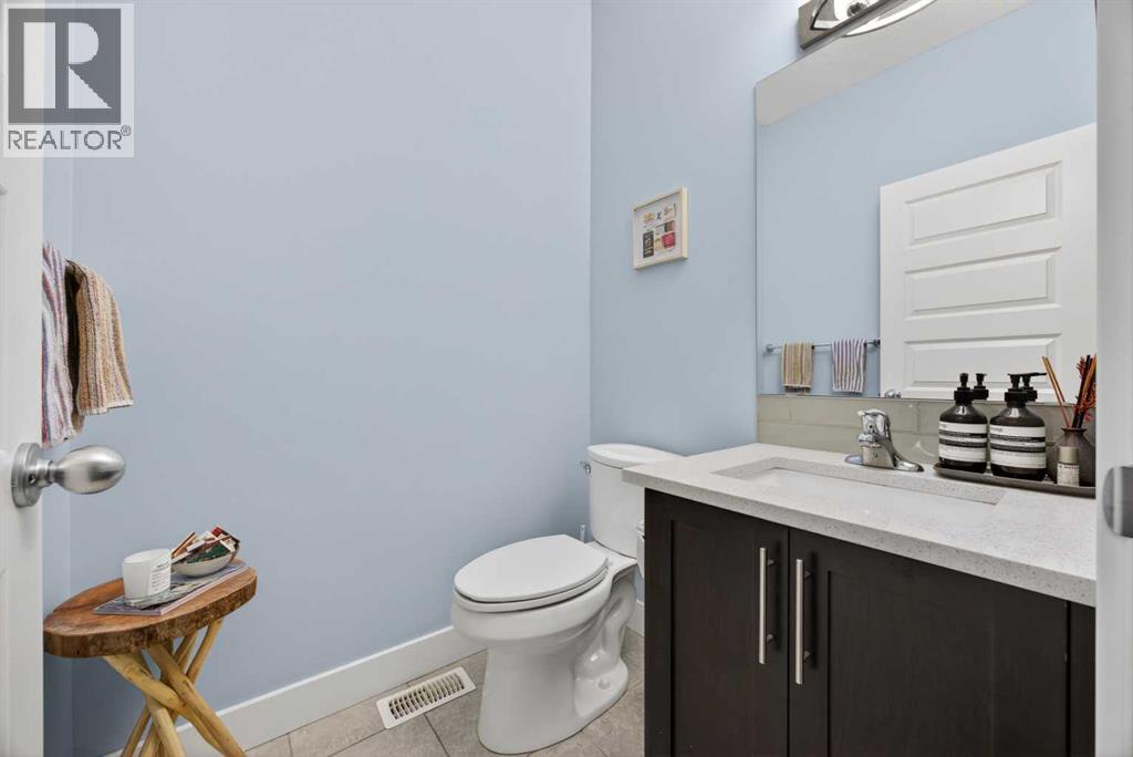 #1 129 12 Avenue NW - 16