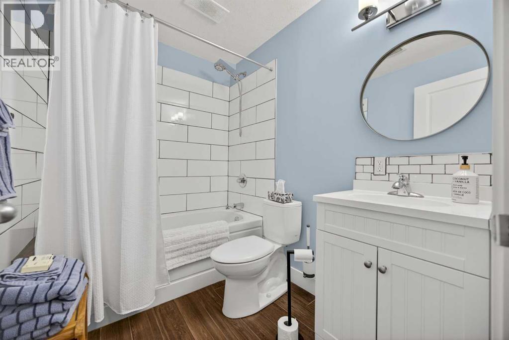 #1 129 12 Avenue NW - 32
