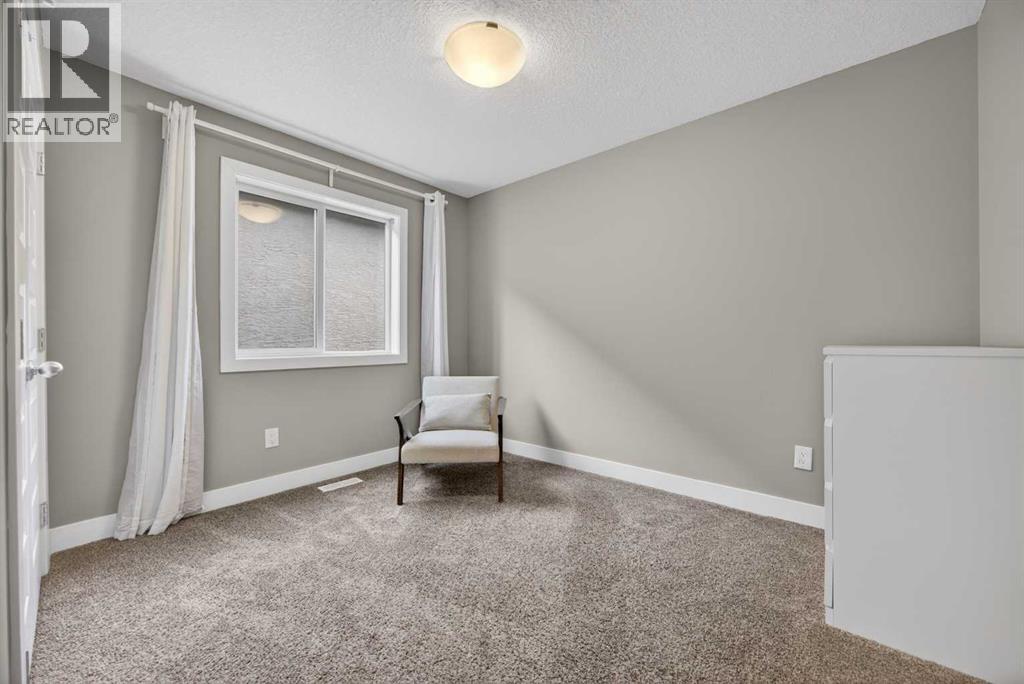 #1 129 12 Avenue NW - 25