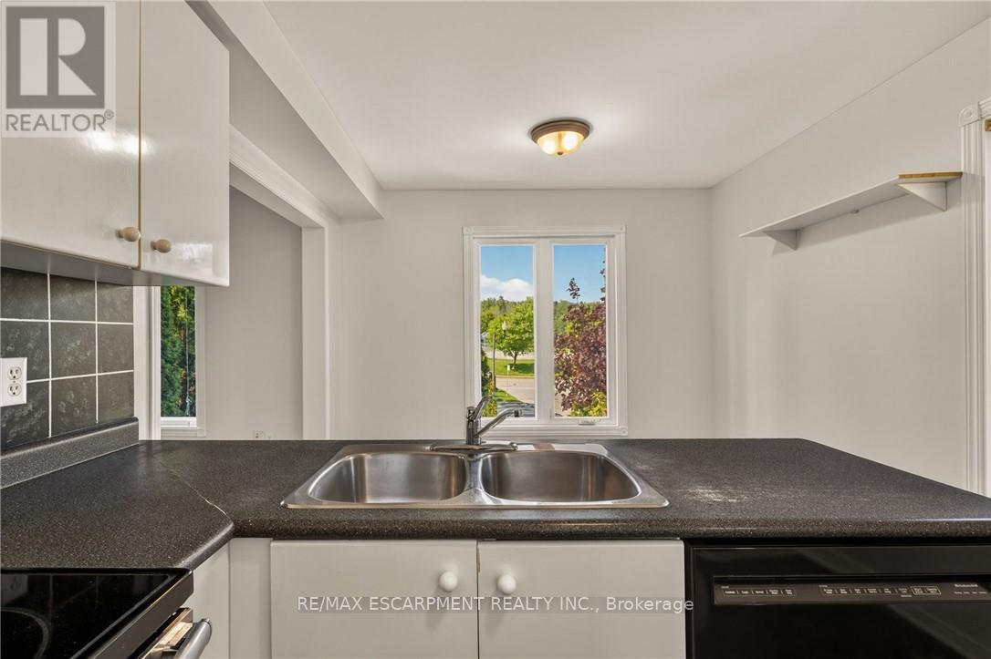 #19 11 PIRIE DRIVE - 23
