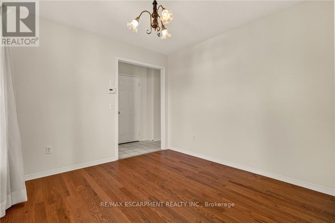 #19 11 PIRIE DRIVE - 27