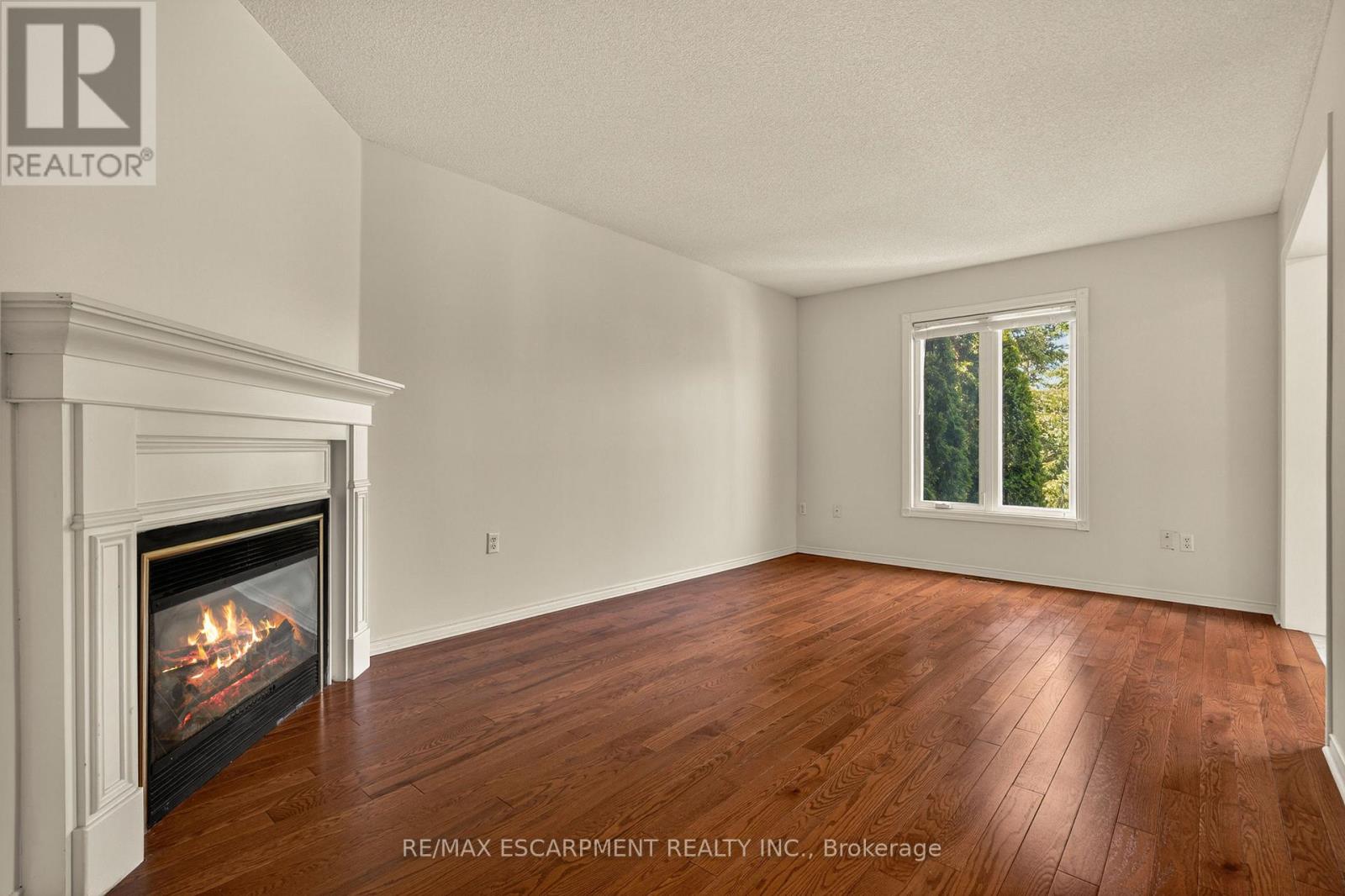 #19 11 PIRIE DRIVE - 28