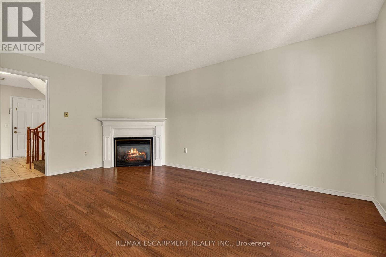 #19 11 PIRIE DRIVE - 31