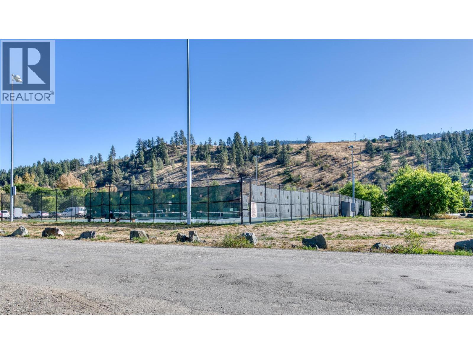 #7 3719 Woodsdale Road - 40