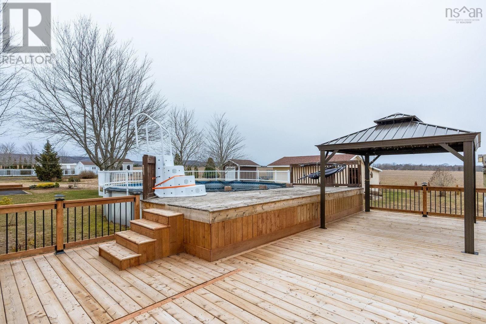 885 Thompson Road - 38