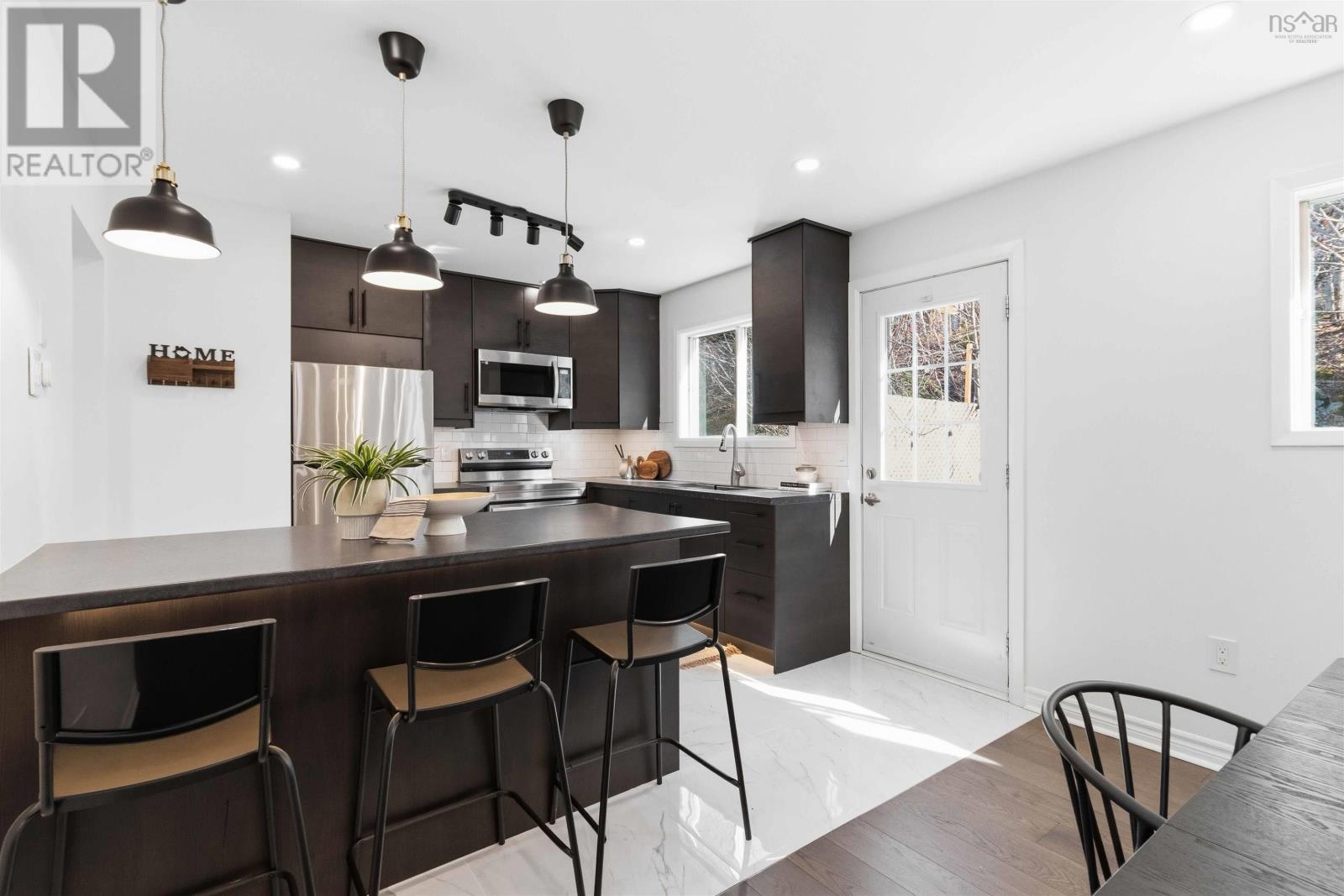 41A Mountain Avenue - Image 2