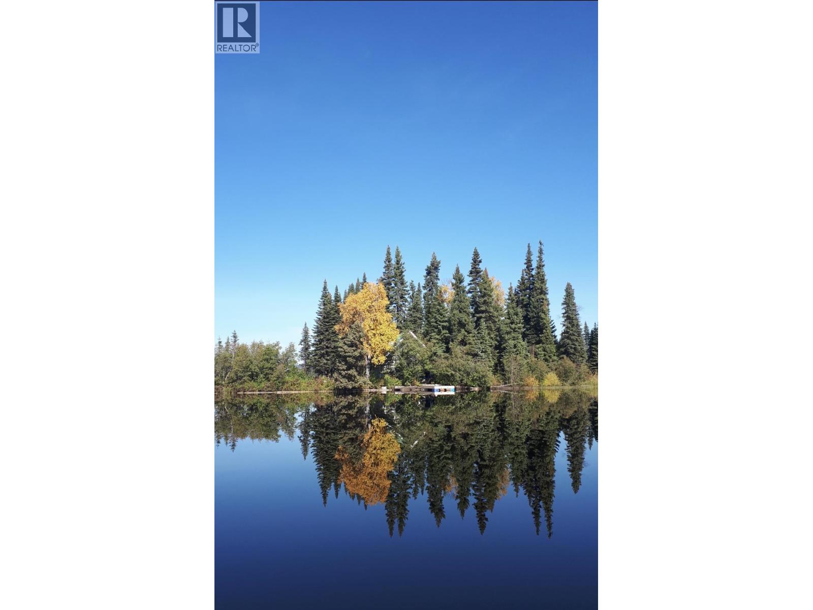 LIVINGSTONE ISLAND - 32