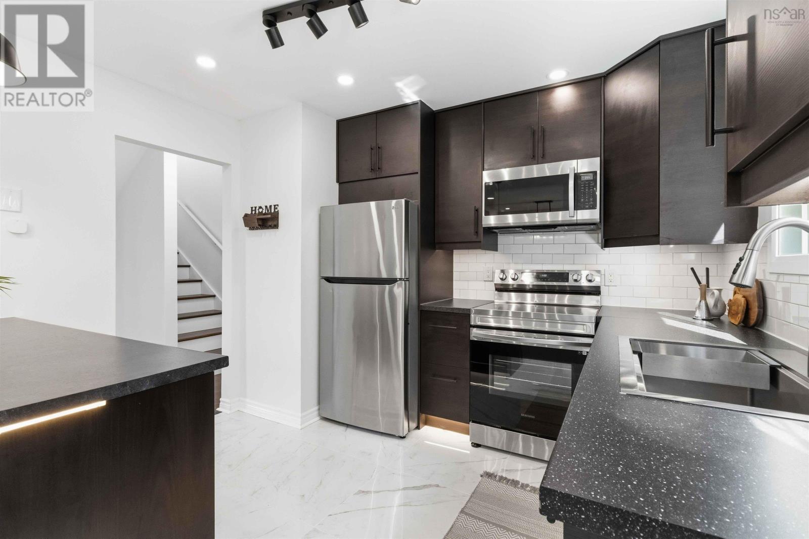 41A Mountain Avenue - 5