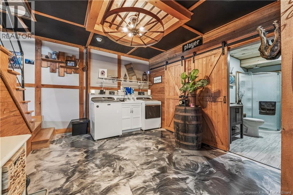 31 Clear View Road - 33