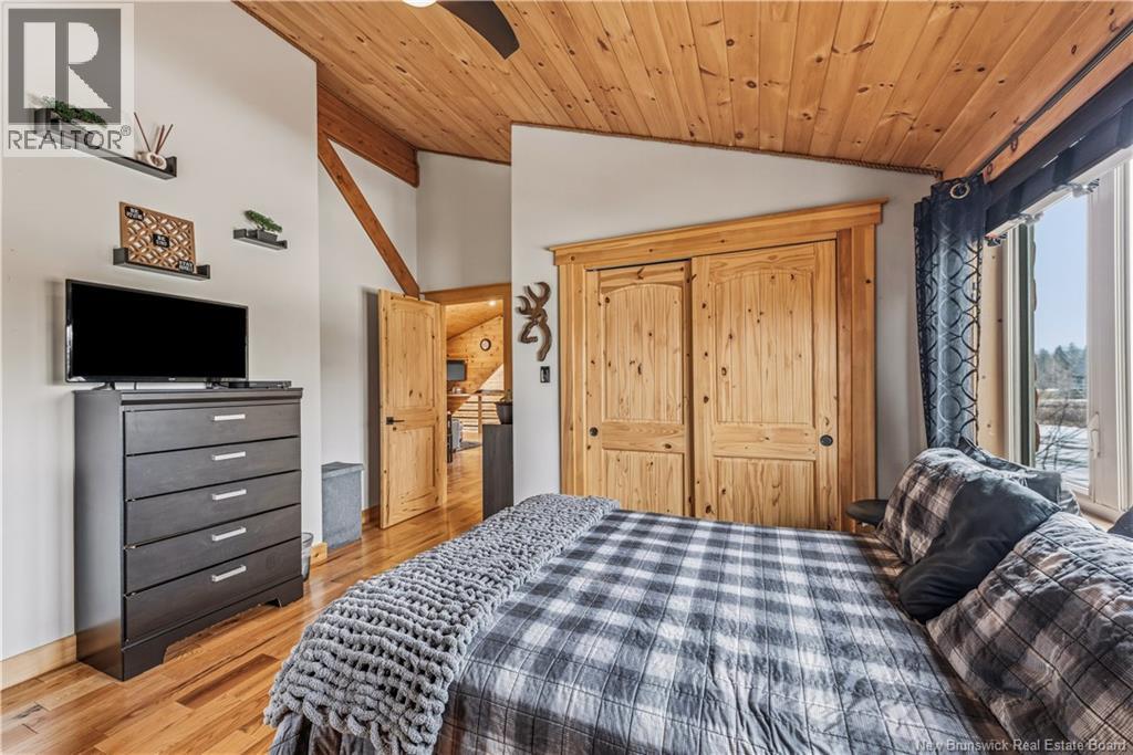 31 Clear View Road - 30