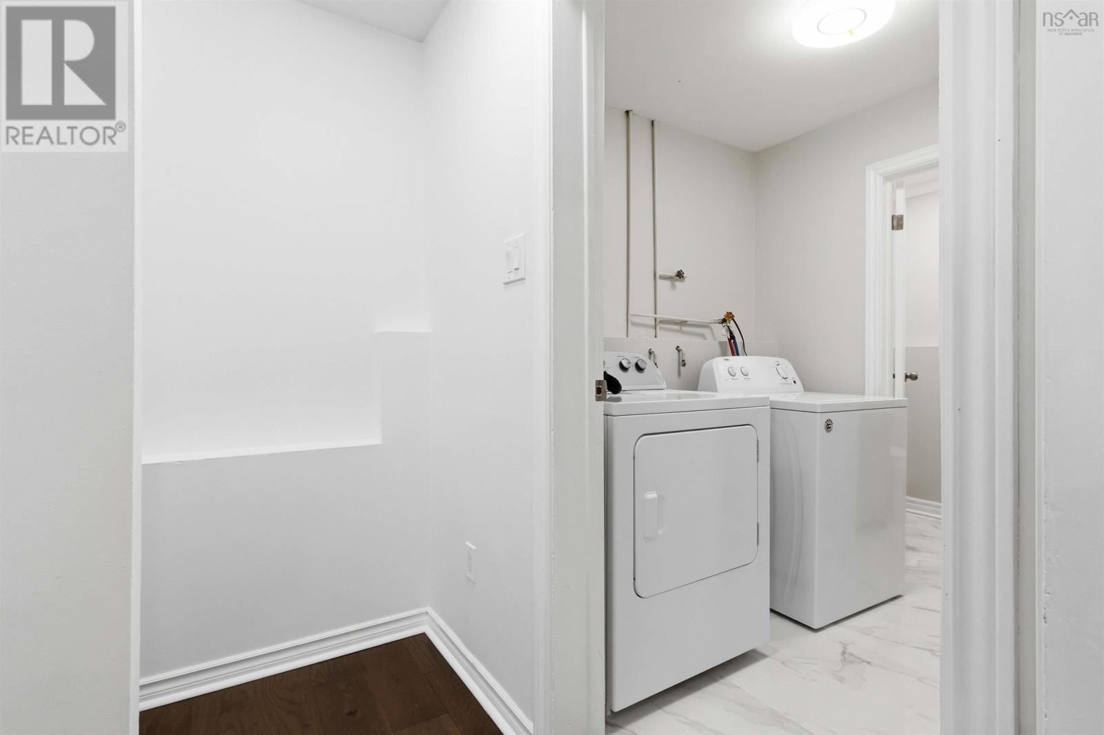 41A Mountain Avenue - 36