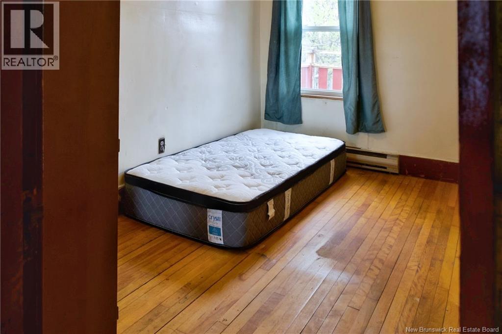 256 Guilford Street - 11