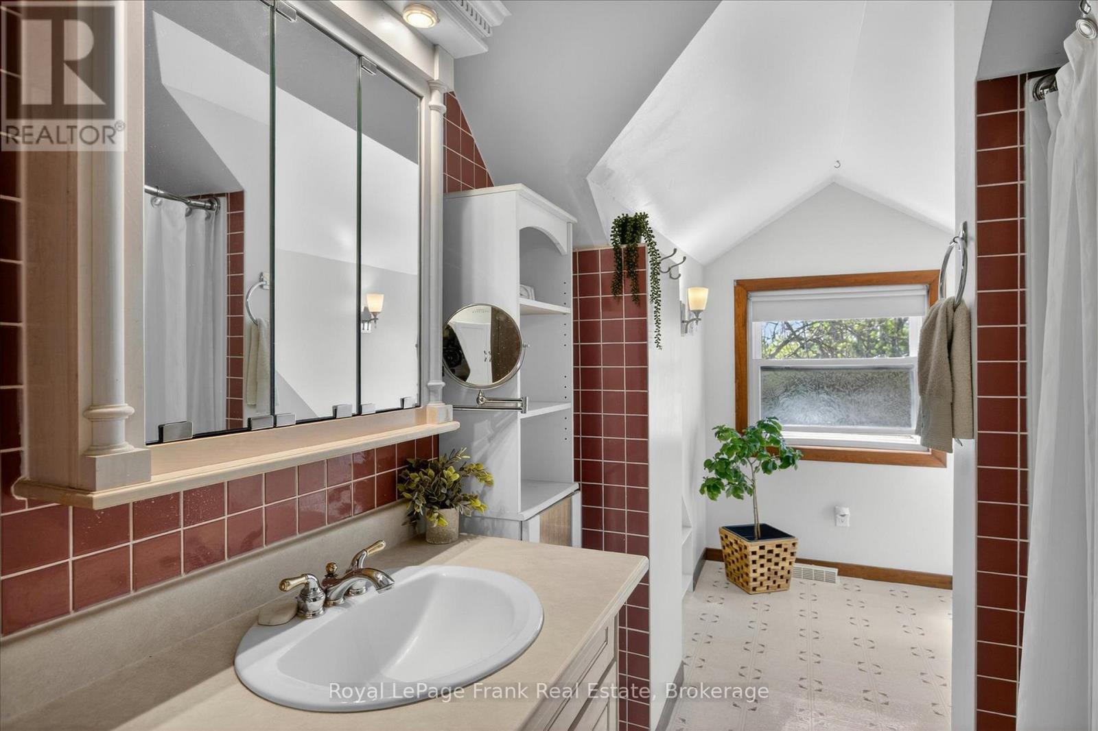 463 CAUSEWAY VIEW ROAD - 22