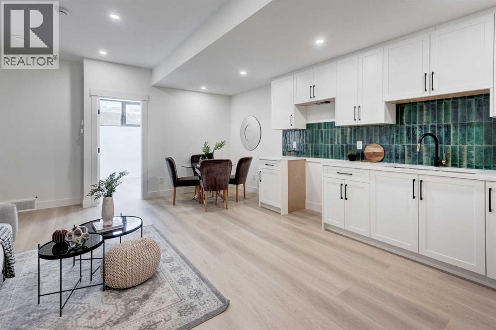 3716 44 Street SW - 23
