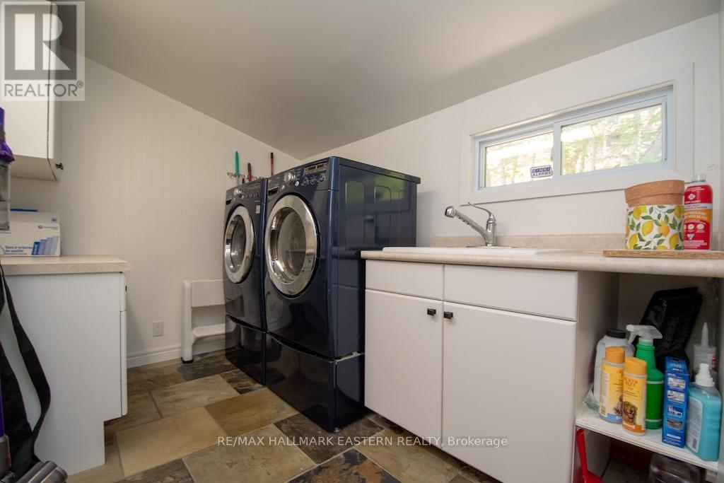 33 PINEWAY COURT - 23