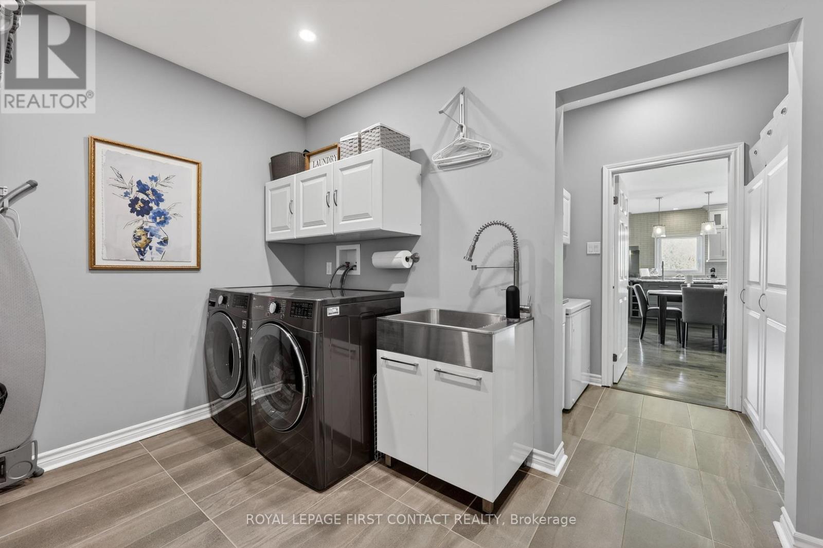 43 BOYD CRESCENT - 25