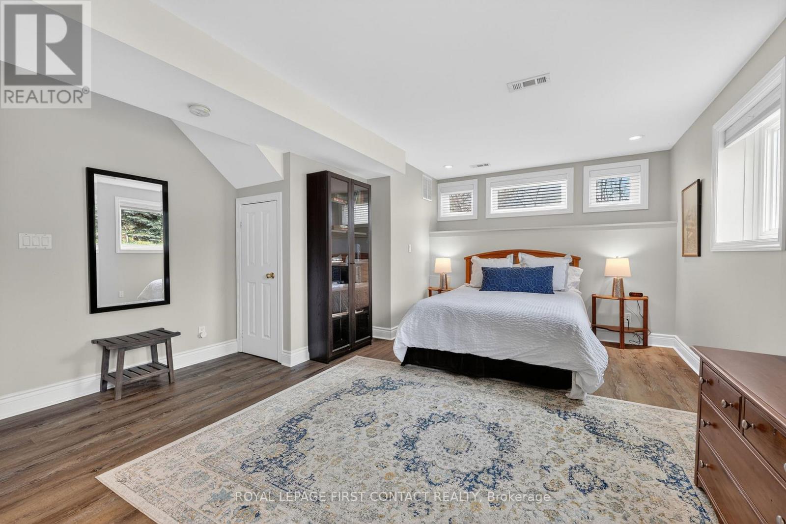 43 BOYD CRESCENT - 34