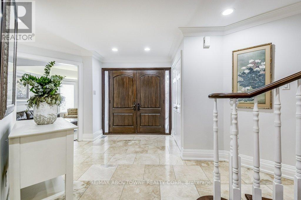 2080 MCKERLIE CRESCENT - 4