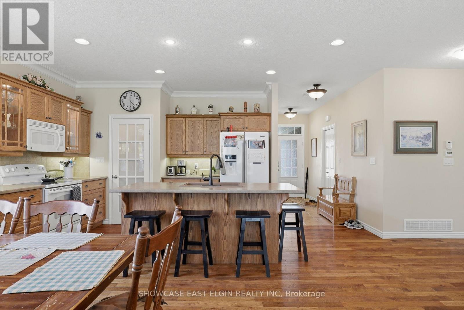 45 TREADWELL STREET - 8