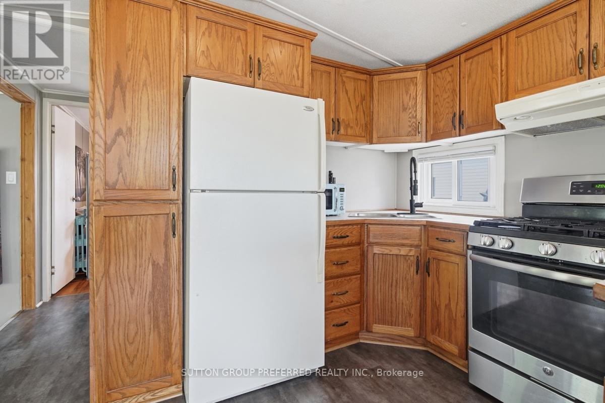 #52A 3100 DORCHESTER ROAD - 12