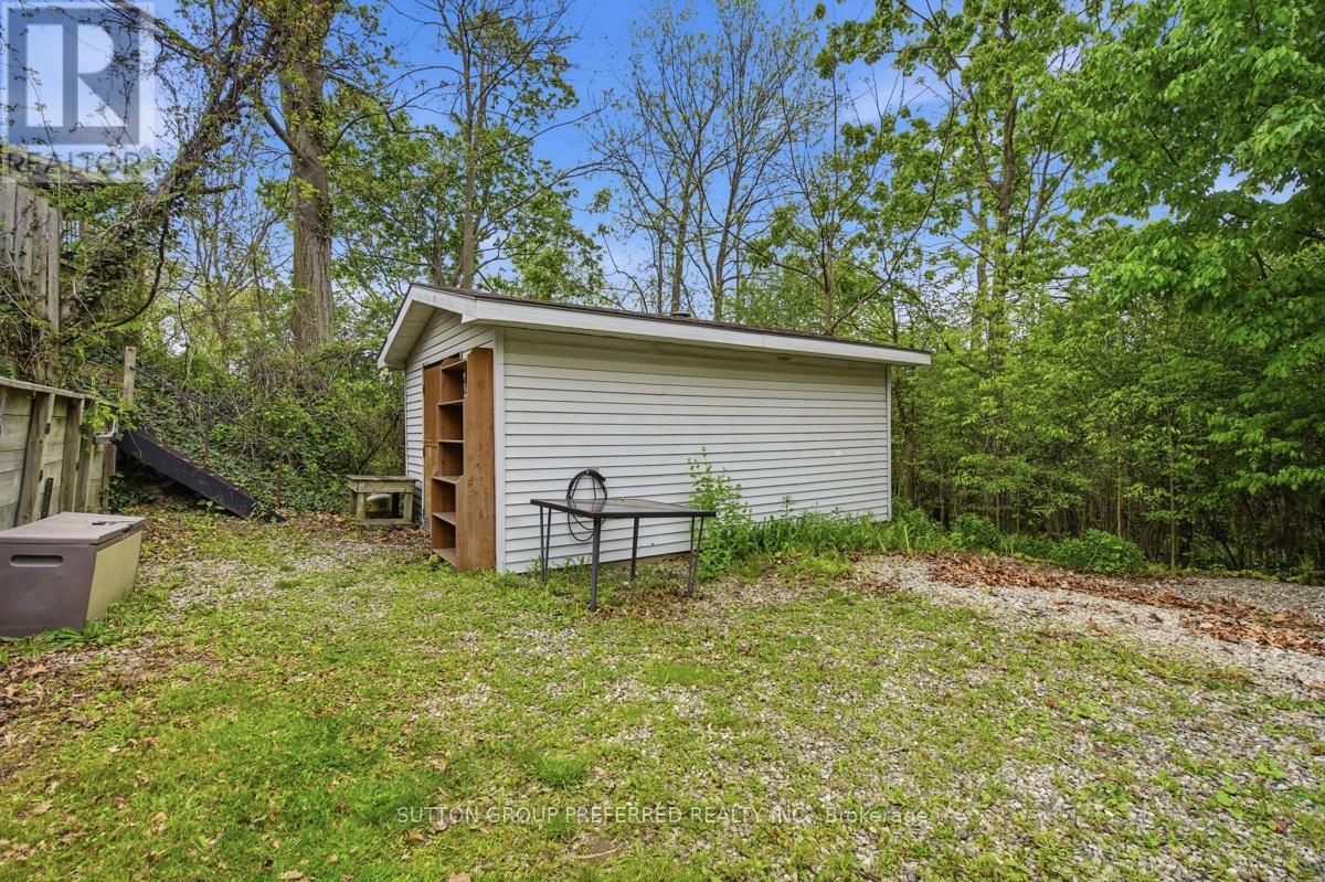 #52A 3100 DORCHESTER ROAD - 28