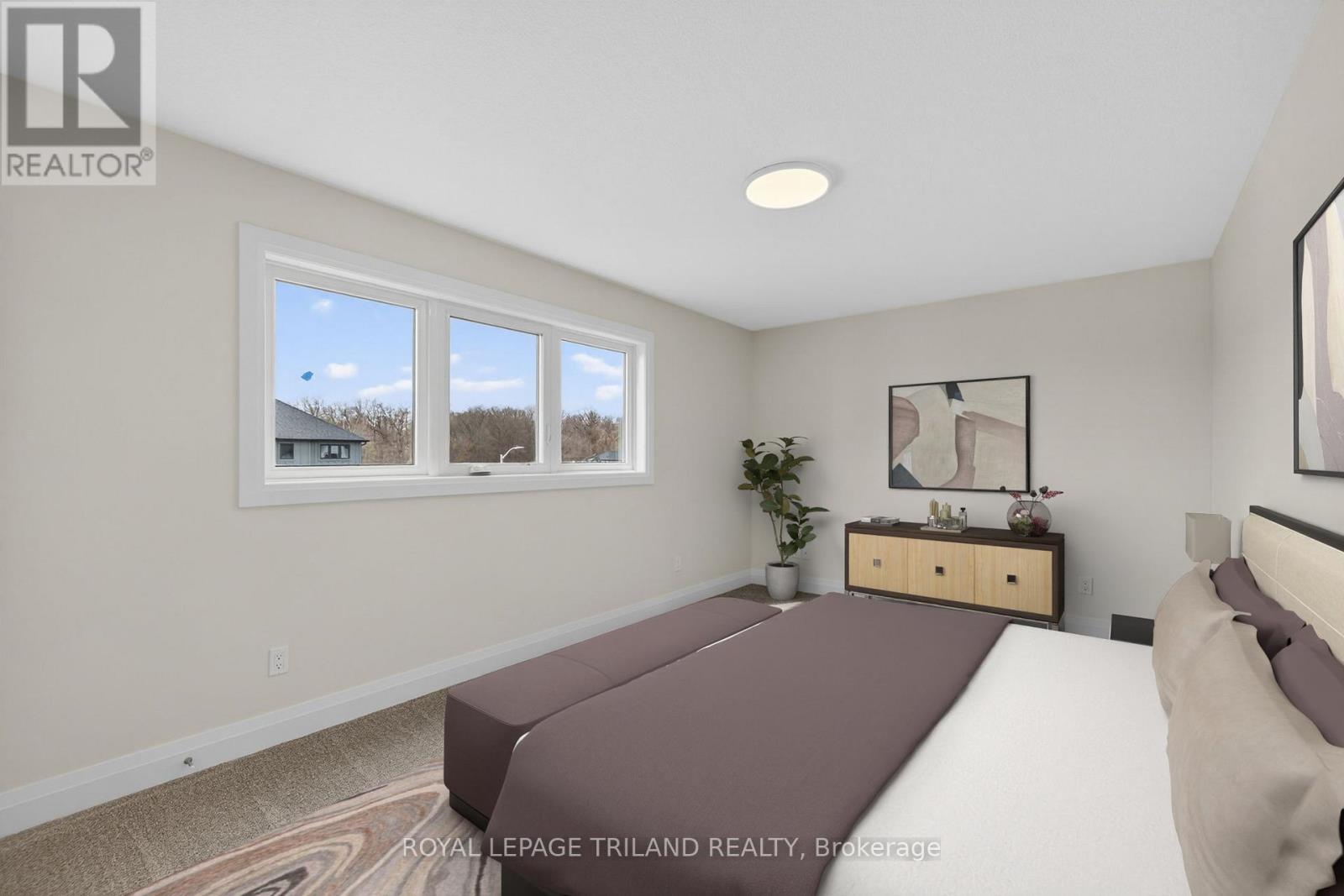 47 ALLISTER DRIVE - 28