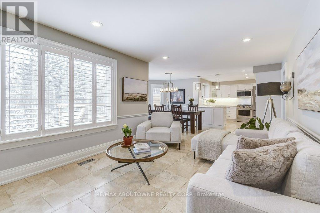 2080 MCKERLIE CRESCENT - 19