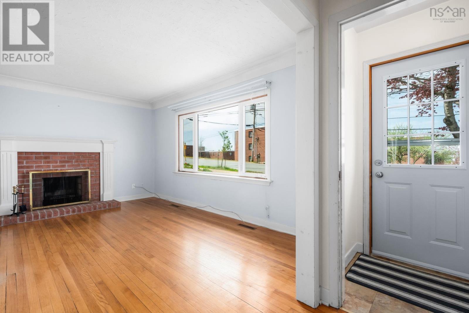 Property 43 of 48 of 92 Joffre Street