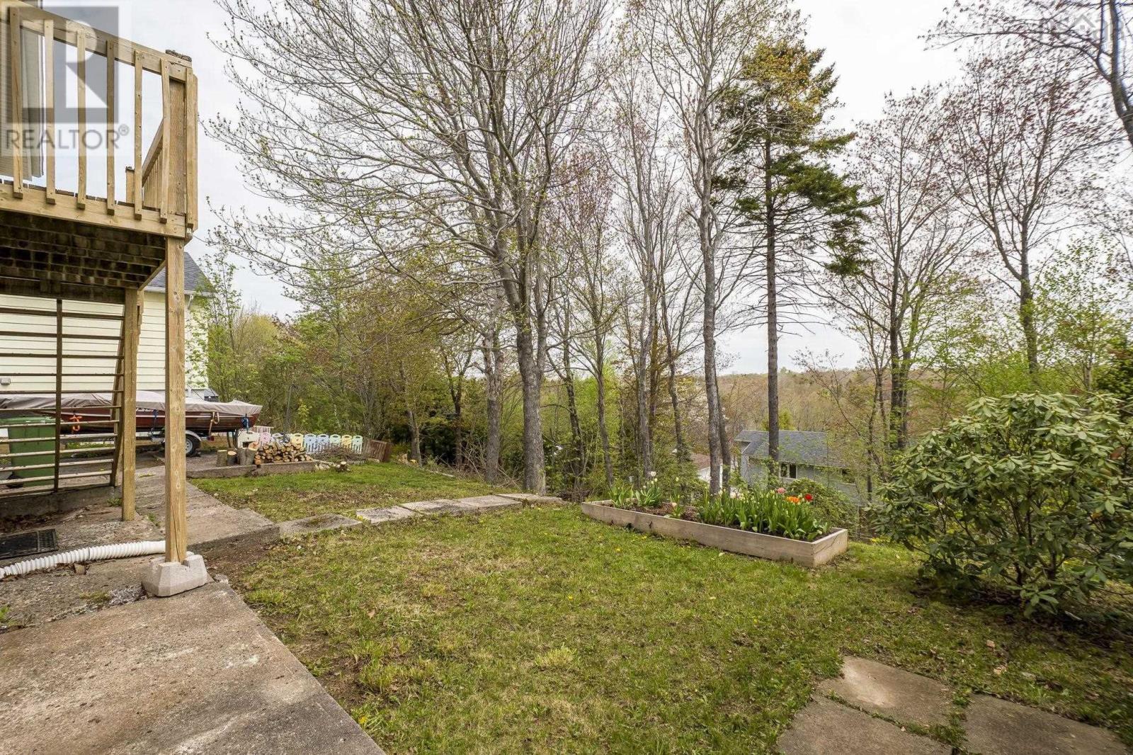 Property 23 of 48 of 92 Joffre Street