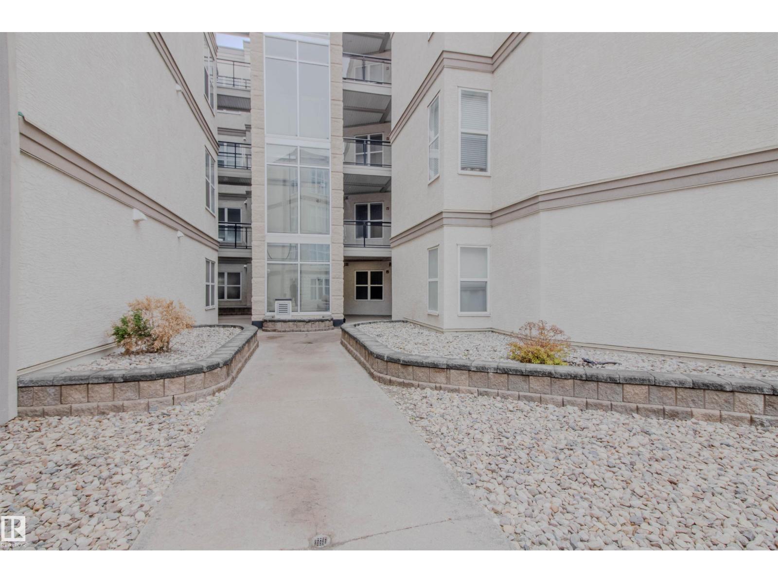 #171 4823 104A ST NW - 26
