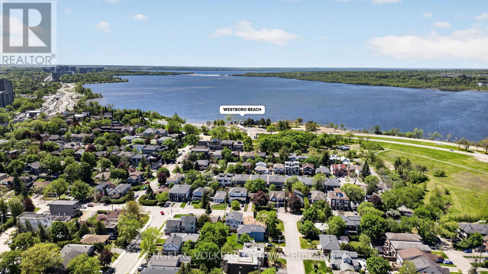27 BRIARWAY PRIVATE - 40