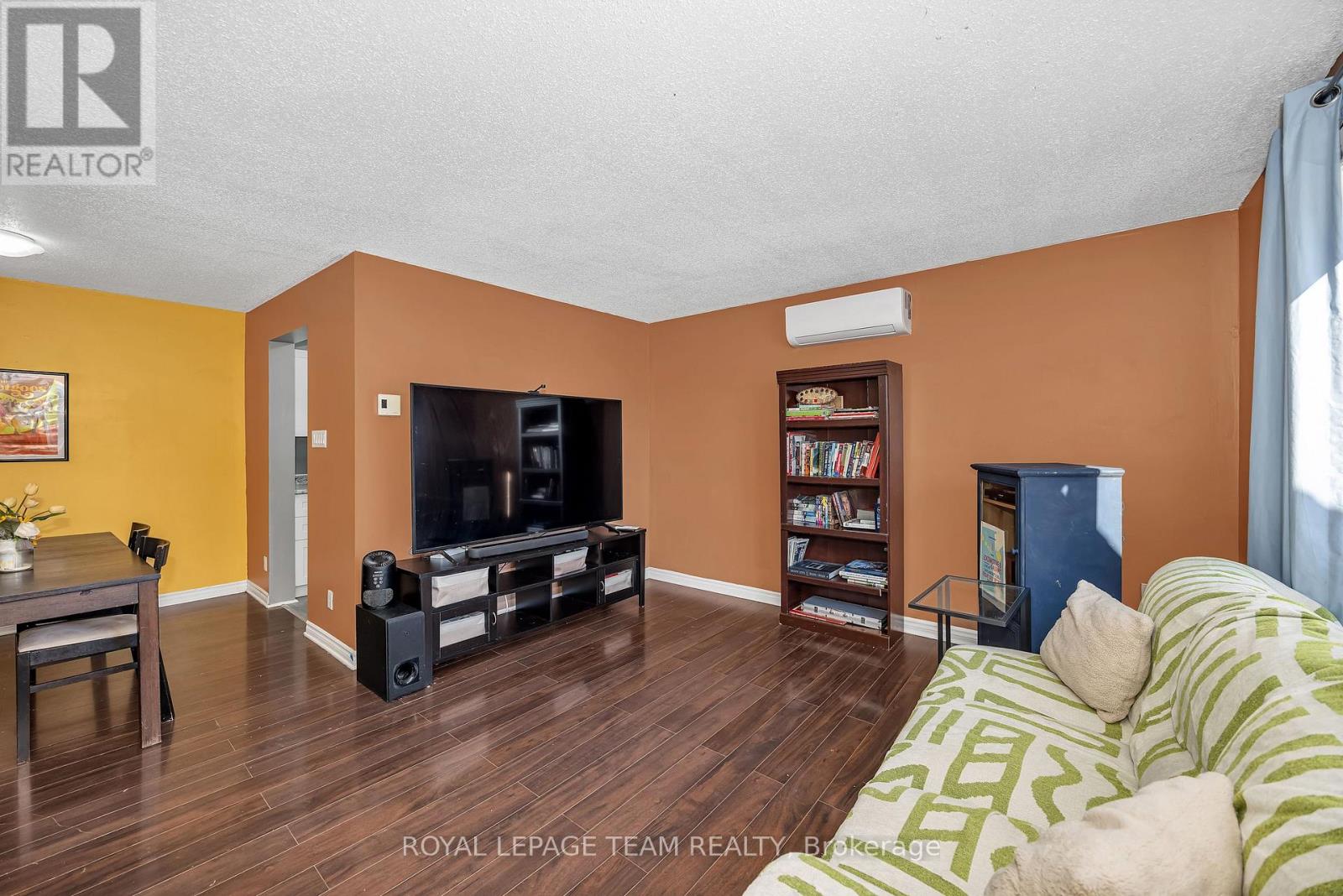 23A WOODVALE GREEN - 3